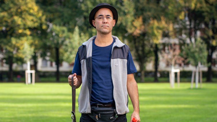 Er will nur spielen von Simon Chen