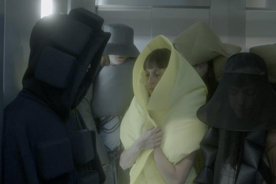 POLISONUM – Performance zur Ausstellungseröffnung